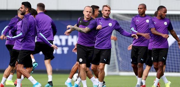 西汉姆发布备战花絮，赛后伤情更新，中超任务艰巨，细节决定成败