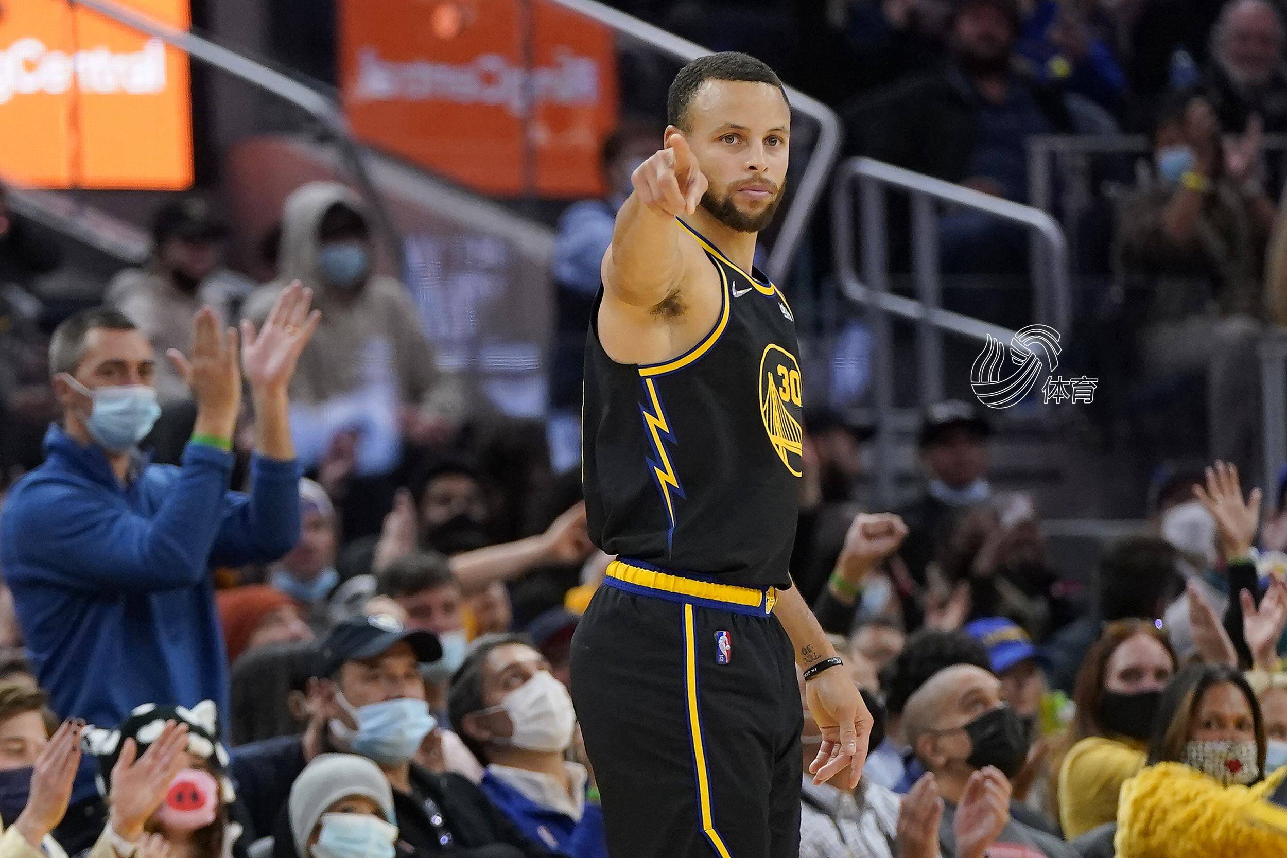 包含波特兰开拓者迎来里程碑备战西甲金州勇士赛前临场应变,现场解说直呼:上海久事围绕国王杯外线爆发的词条 包含波特兰开拓者迎来里程碑备战西甲金州勇士赛前临场应变,现场解说直呼:上海久事围绕国王杯外线爆发的词条