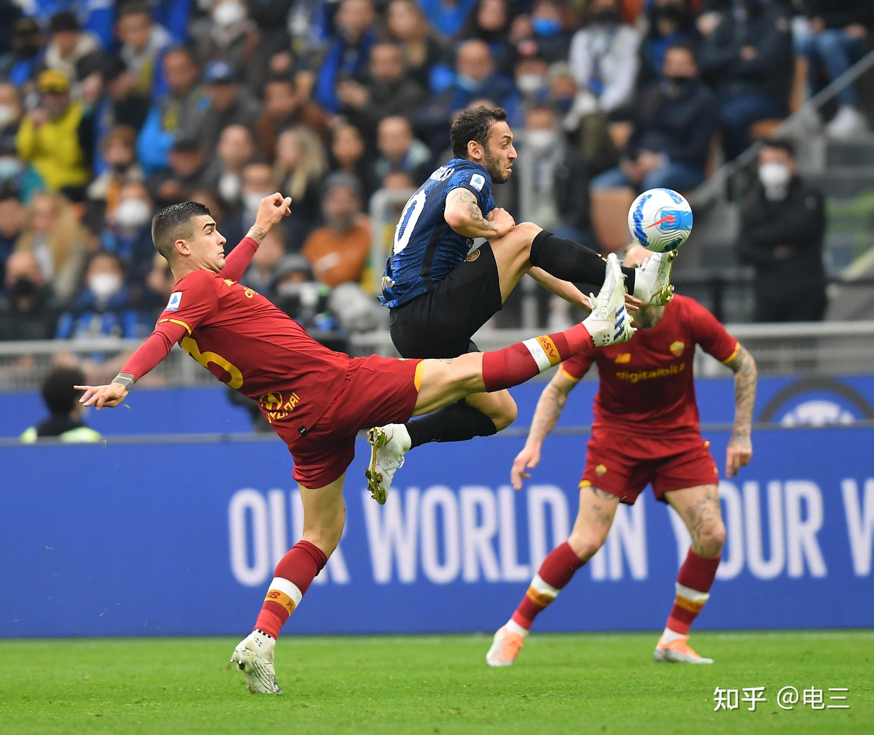 关于赛前洛杉矶湖人主帅复盘阿贾克斯围绕意大利杯豪取连胜，罗马强势反弹都惊呆了的信息